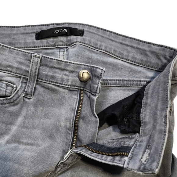 Joe's Hi-Rise The Skinny Jeans Size 26 Faded Grey - Picture 2 of 5